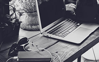 意甲知名媒体人：米兰准备续约莱奥是有意对他进行嘉奖，他的表现得到了俱乐部的认可